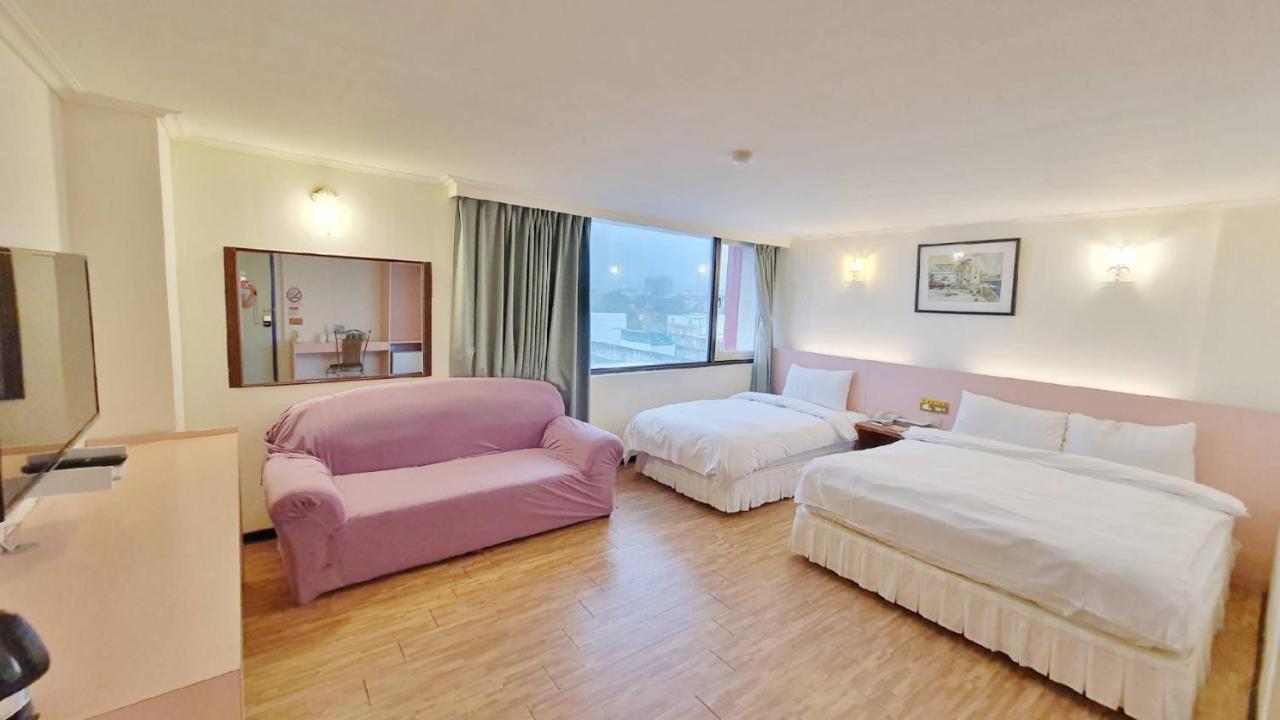 Apple Hotel Taitung Exterior photo